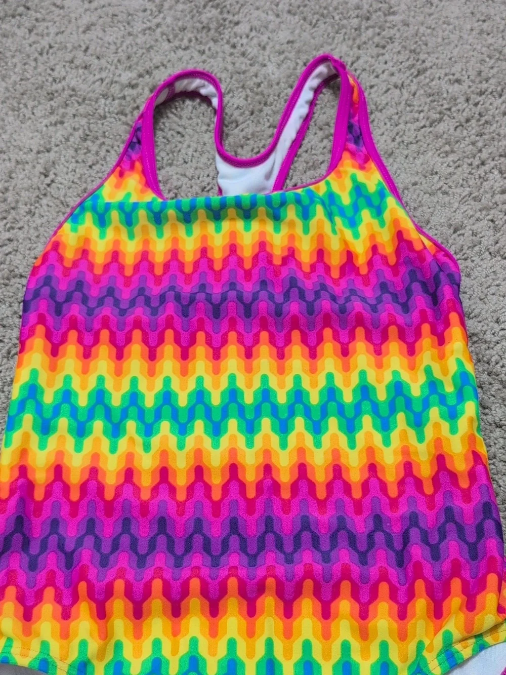 Speedo Multicolor Racerback Swimsuit Girls Size 10‎ Chevron Rainbow Pattern